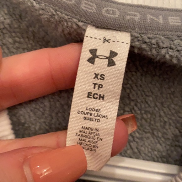 Under armour bomber jacket - Picture 2 of 3